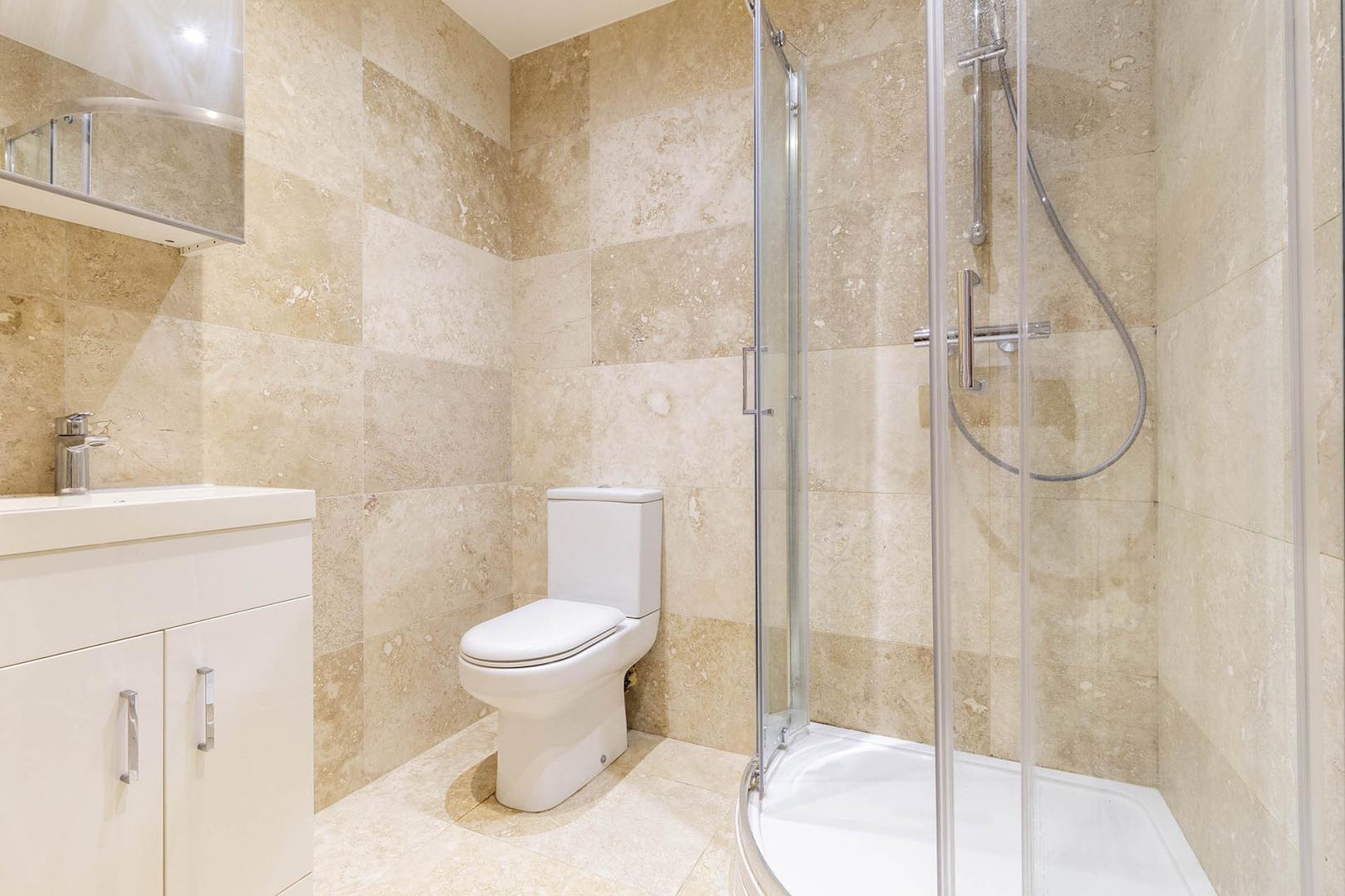 			2 Bedroom, 1 bath, 1 reception Apartment			 Dignam Close , CRICKLEWOOD